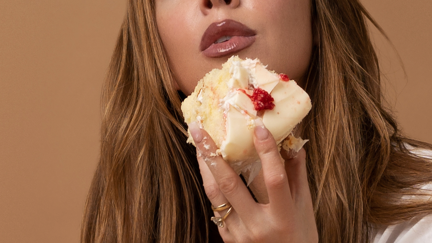 Wedding Cake BJ Gummies